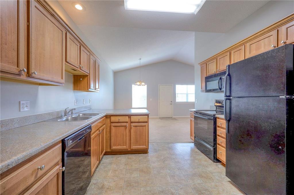 11671 S Roundtree Street Unit: 200