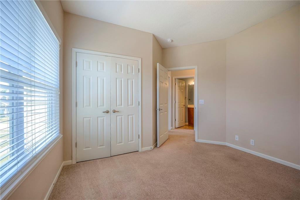 11671 S Roundtree Street Unit: 200