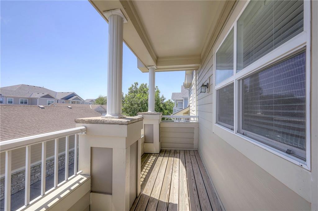 11671 S Roundtree Street Unit: 200