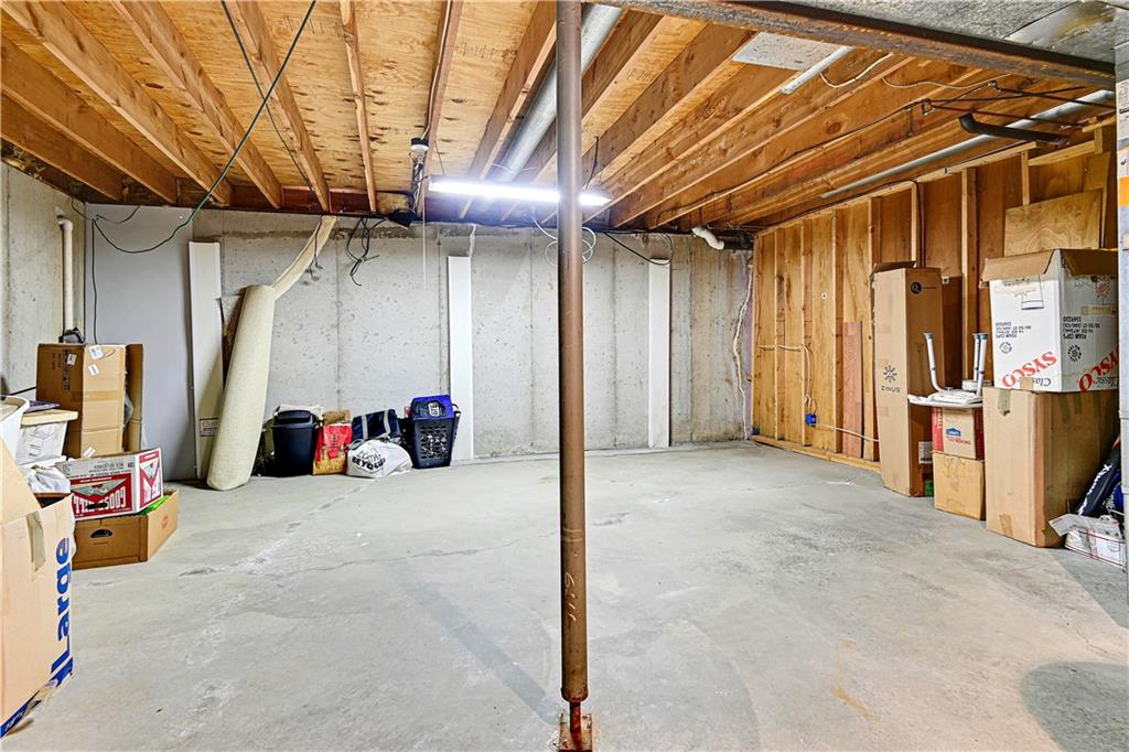 10782 Oakmont Street