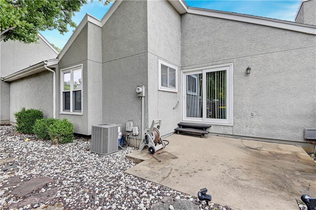 10782 Oakmont Street