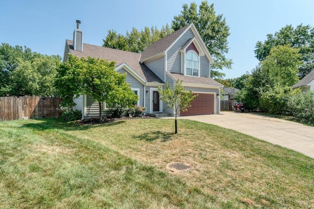 1208 E Frontier Drive