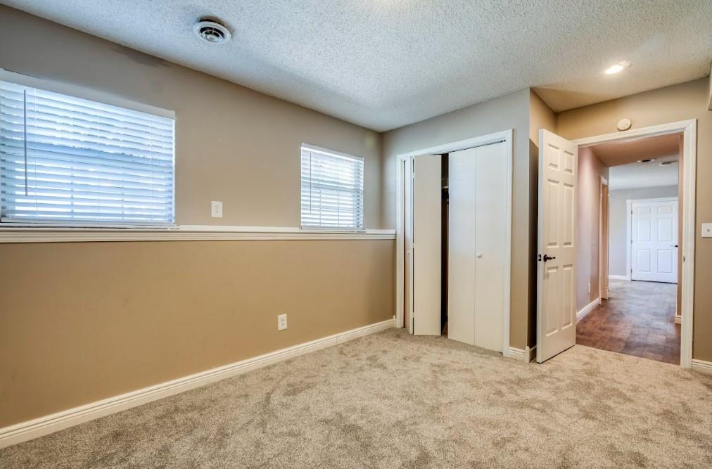 1208 E Frontier Drive