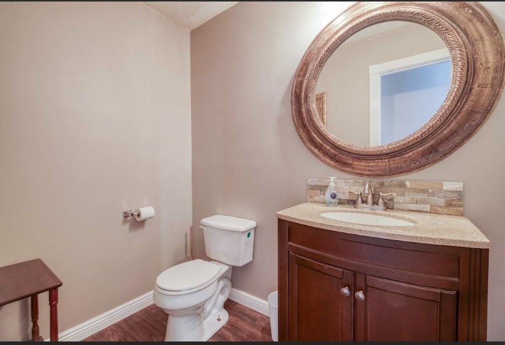 1208 E Frontier Drive