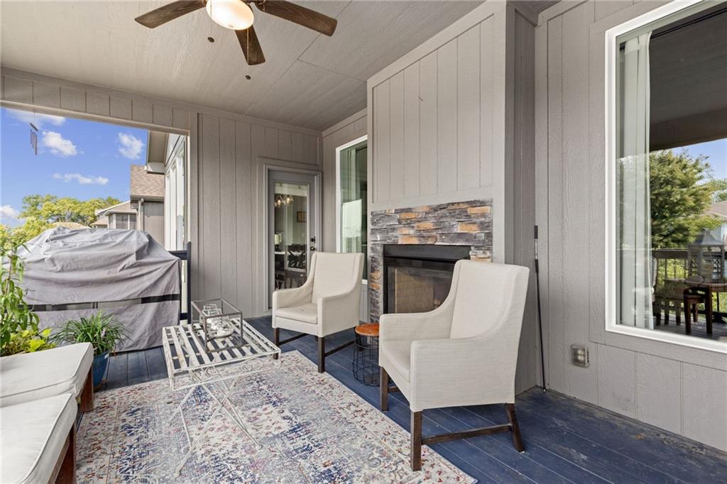 16366 S Laurelwood Street