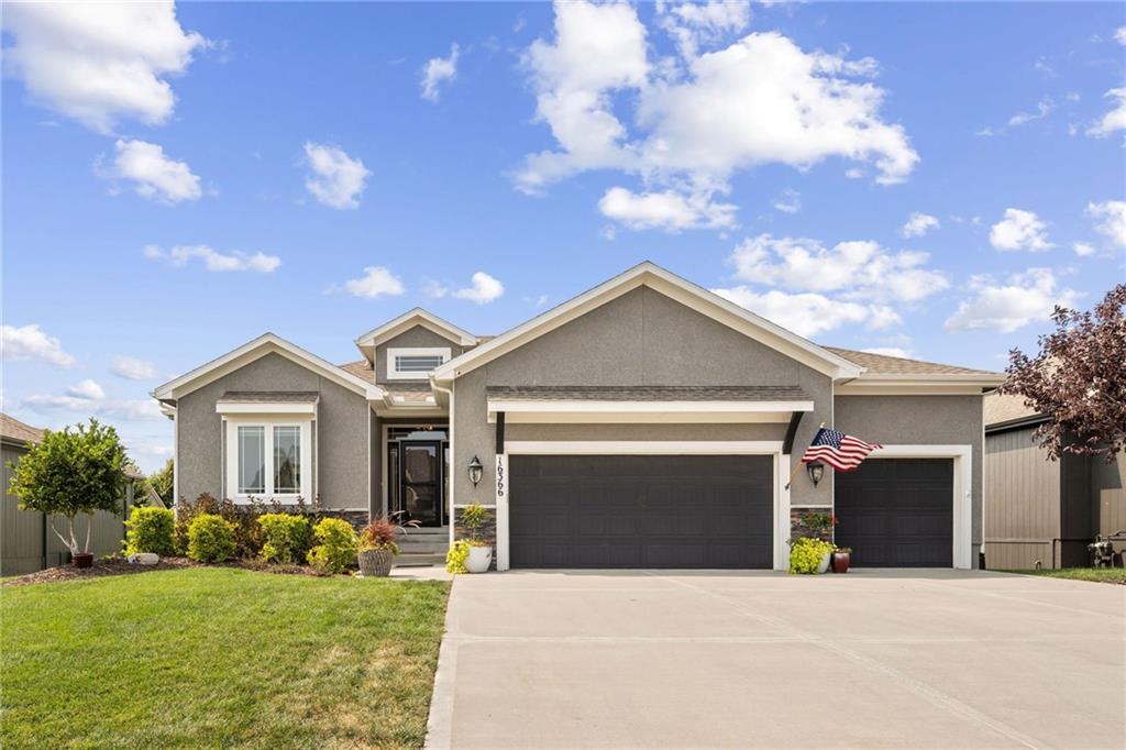 16366 S Laurelwood Street