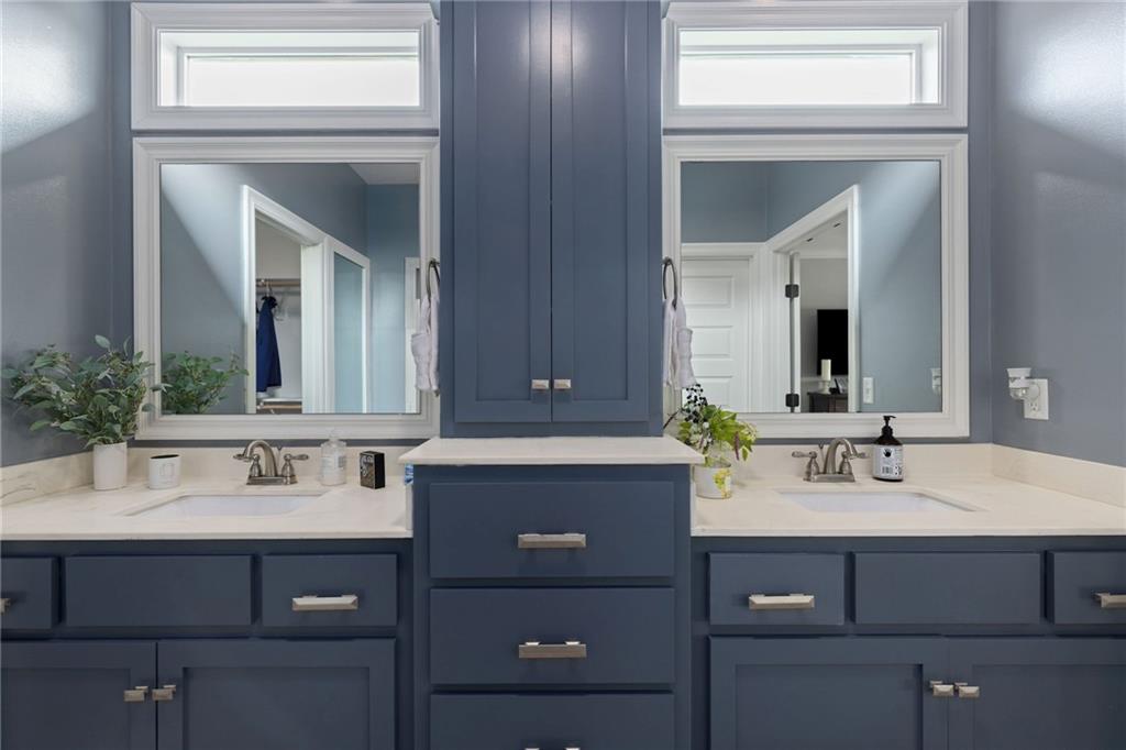 16366 S Laurelwood Street