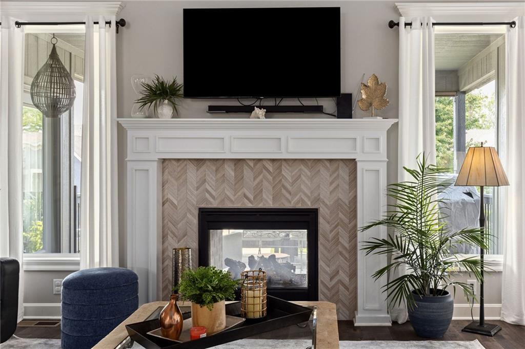 16366 S Laurelwood Street