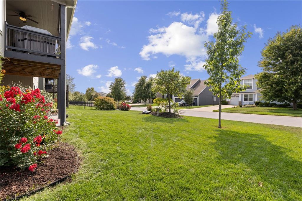 16366 S Laurelwood Street