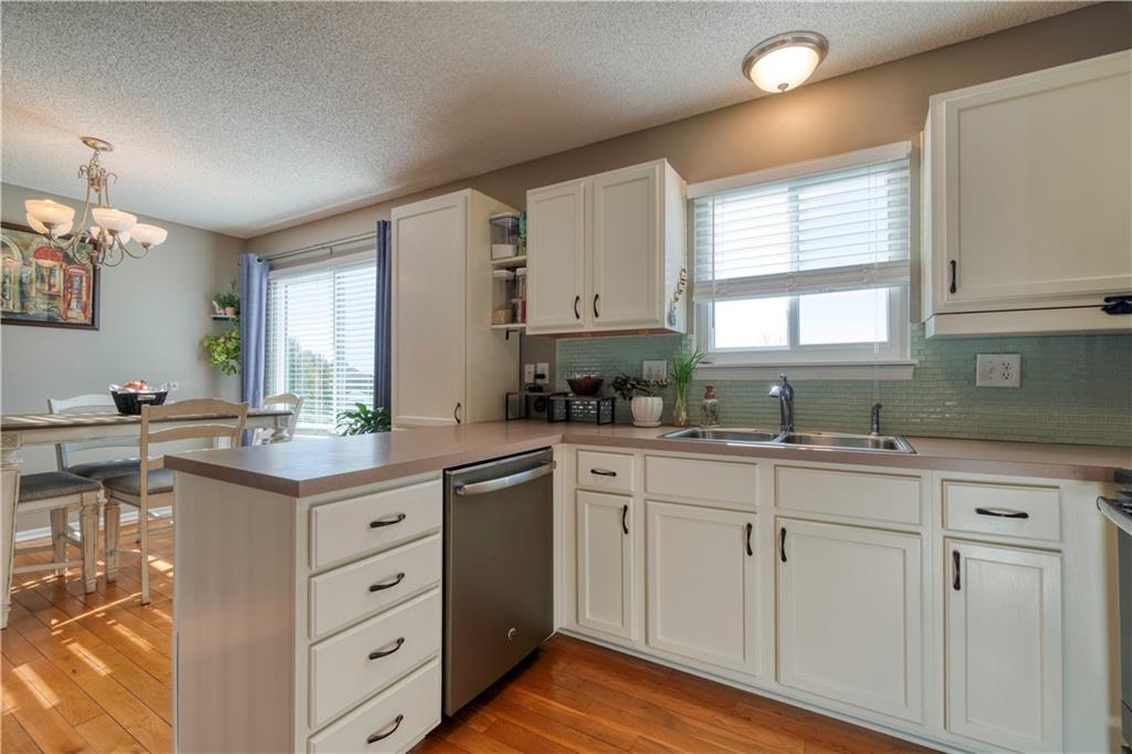 32627 W 171st Terrace