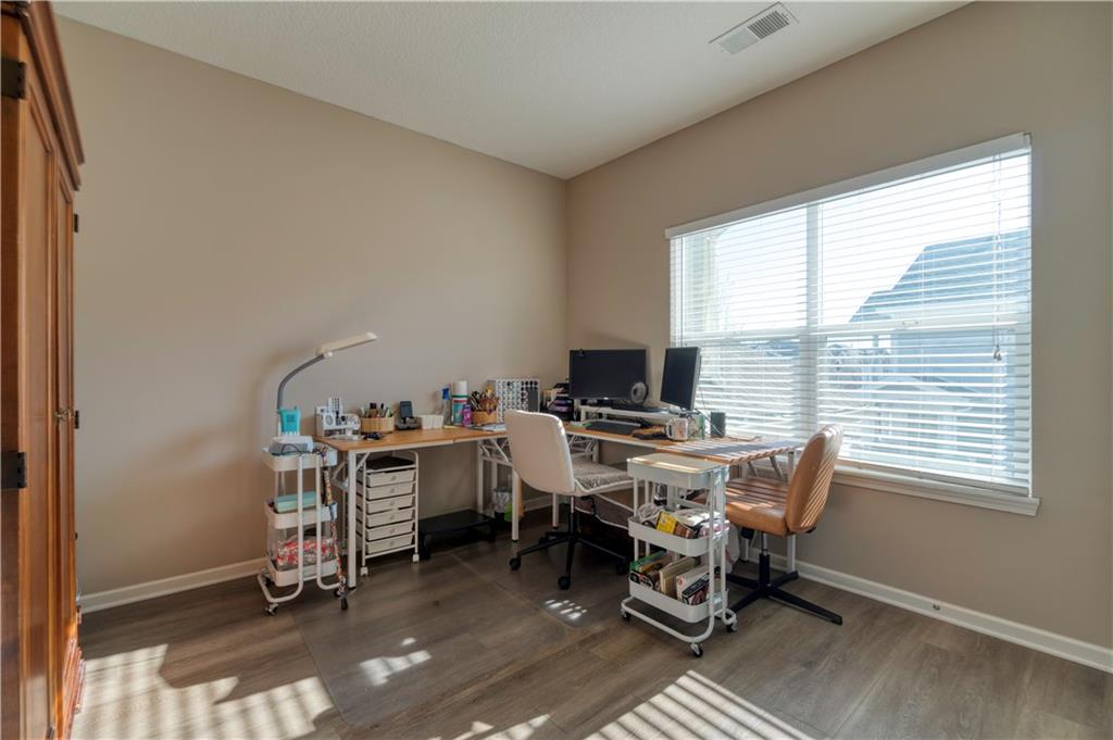 11671 S Roundtree Street Unit: 200