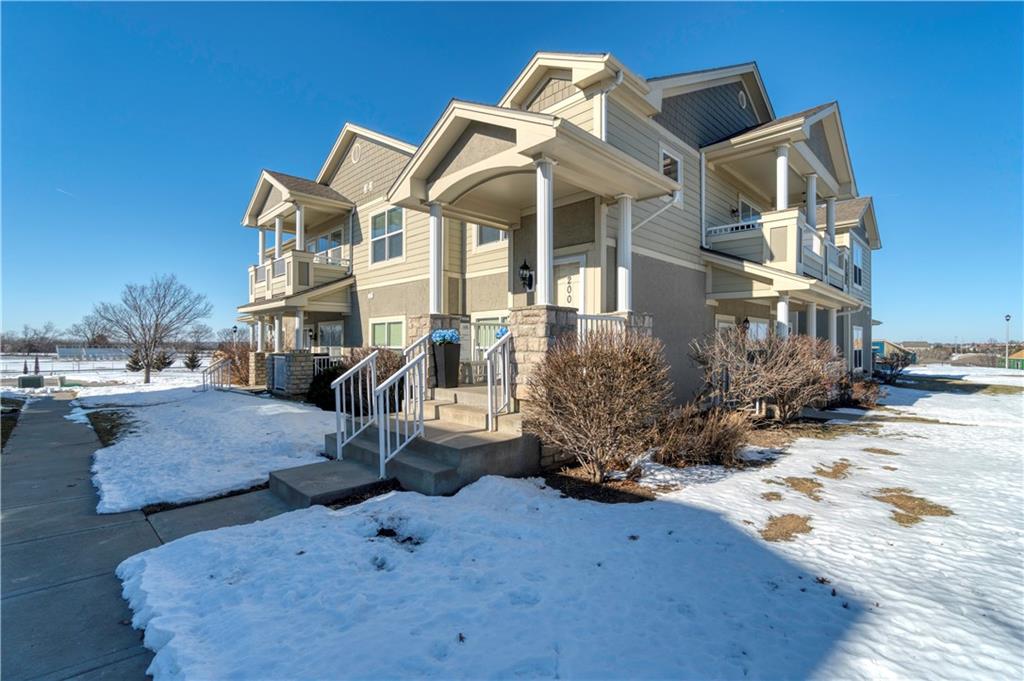 11671 S Roundtree Street Unit: 200