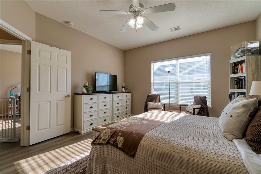 11671 S Roundtree Street Unit: 200