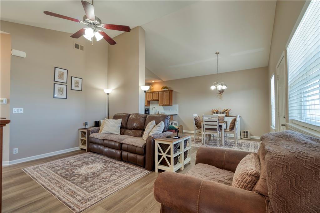 11671 S Roundtree Street Unit: 200