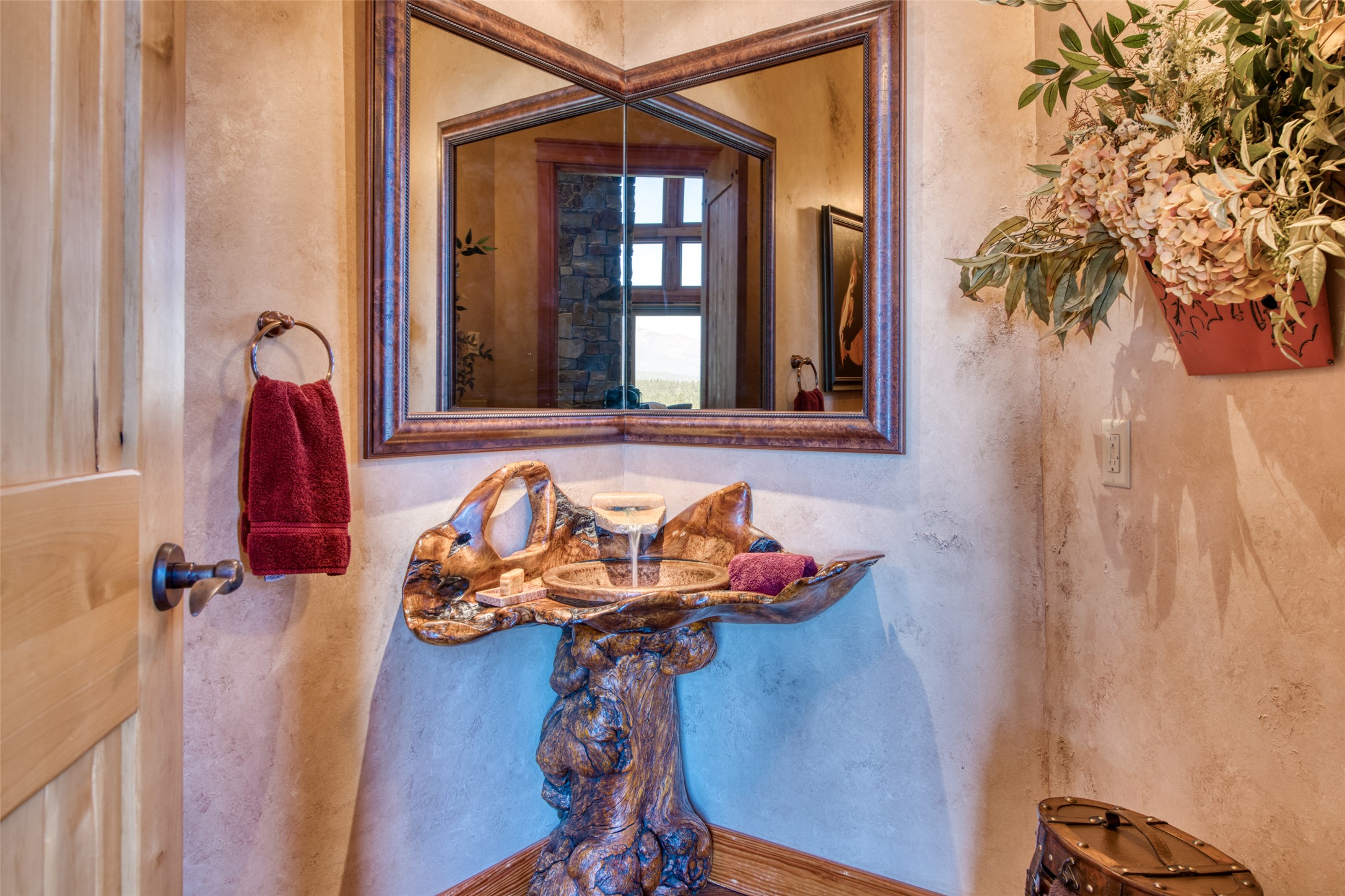 406 Chief Joseph Trail