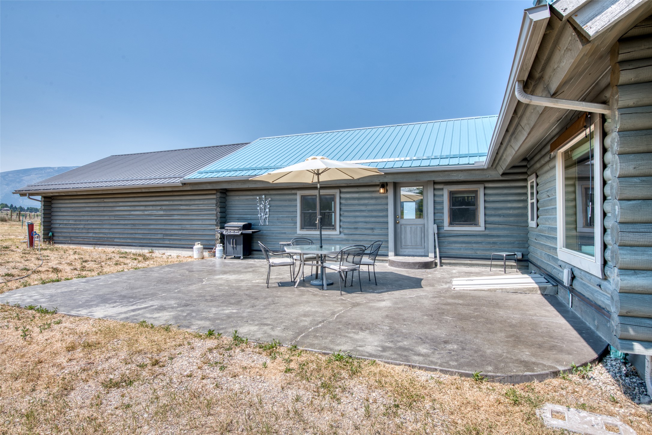 839 Thomas Lane