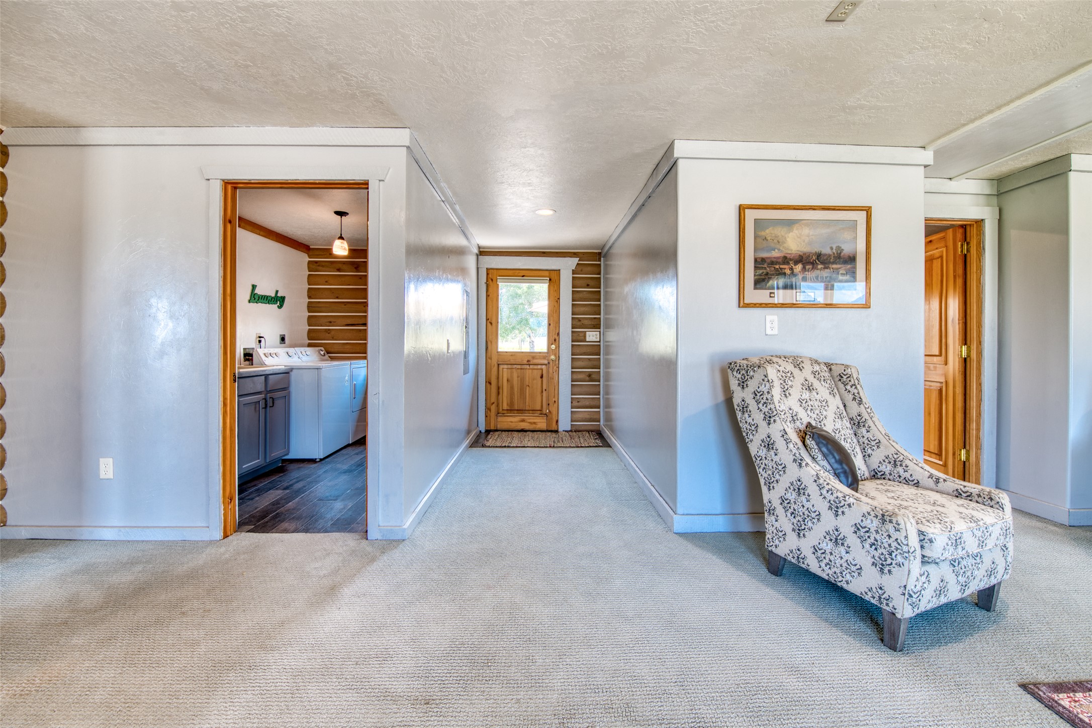 839 Thomas Lane