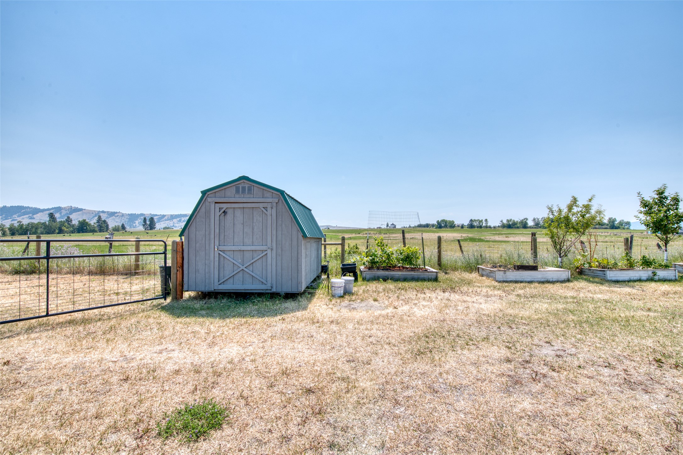 839 Thomas Lane
