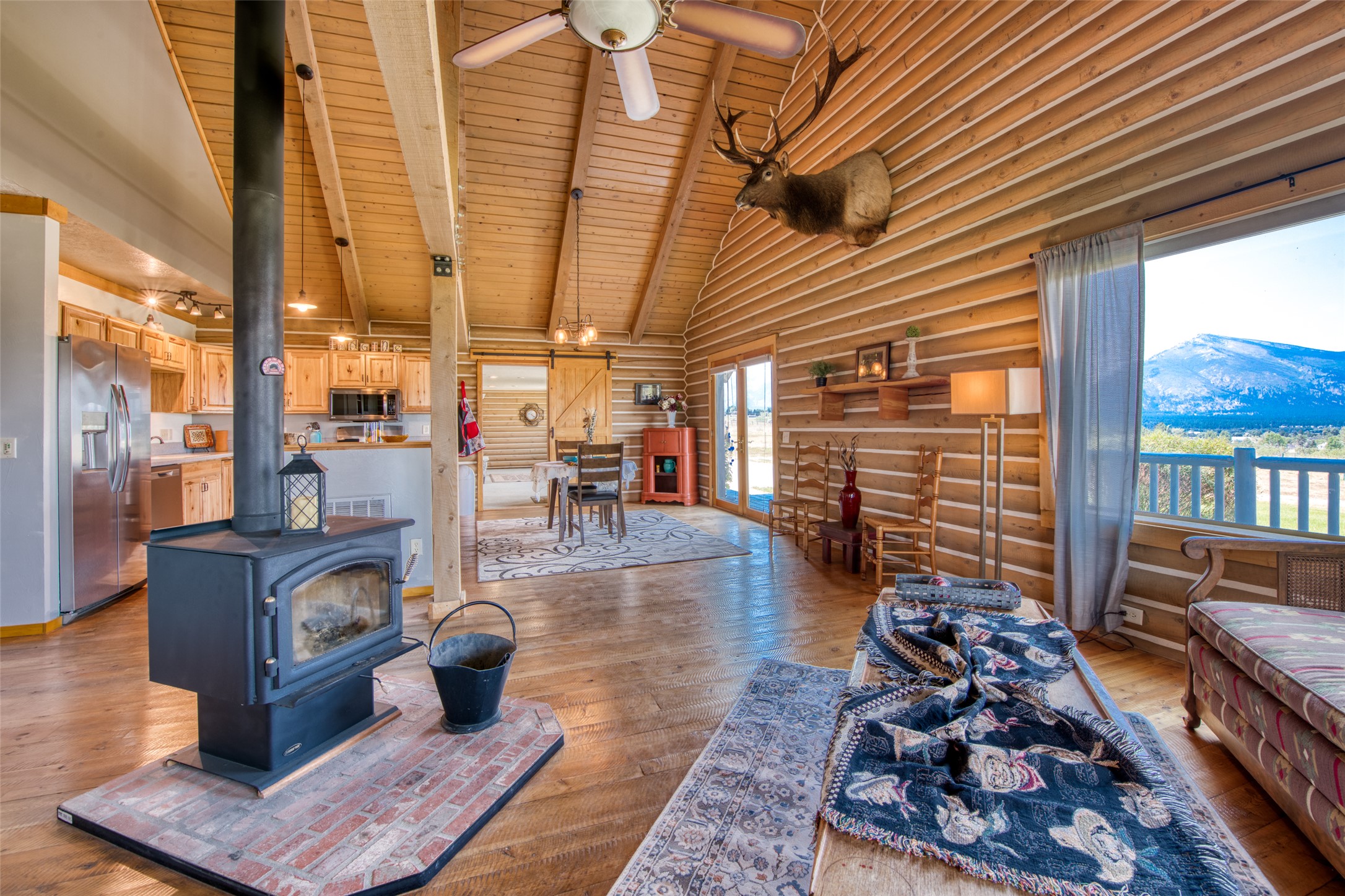 839 Thomas Lane