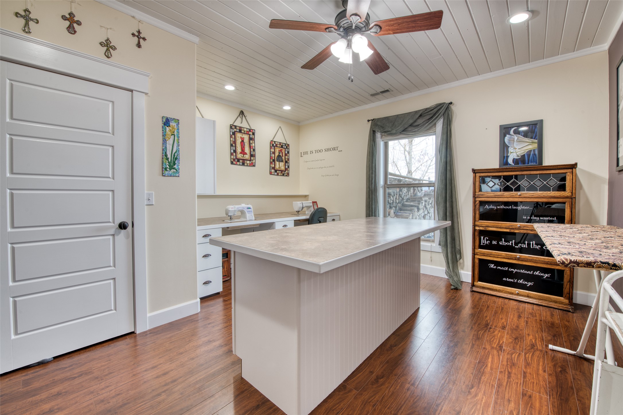 825 Mystic Horse Lane