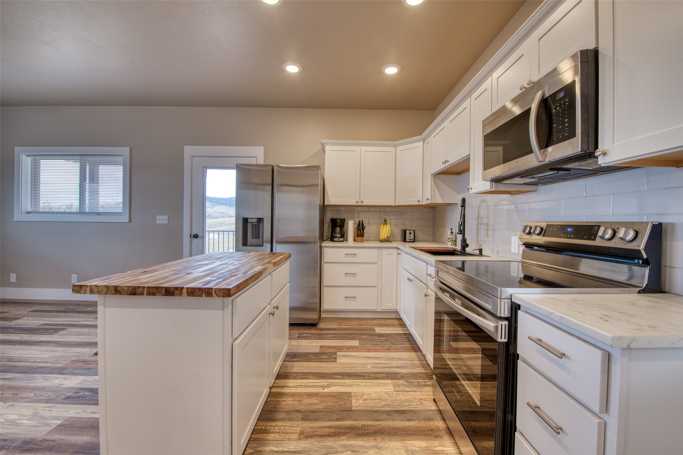 825 Mystic Horse Lane