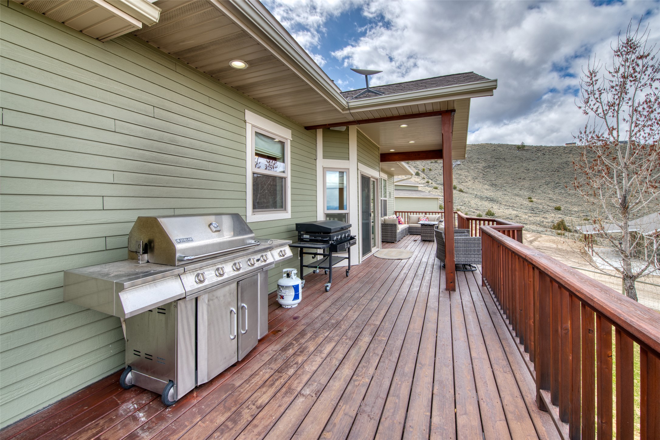 825 Mystic Horse Lane