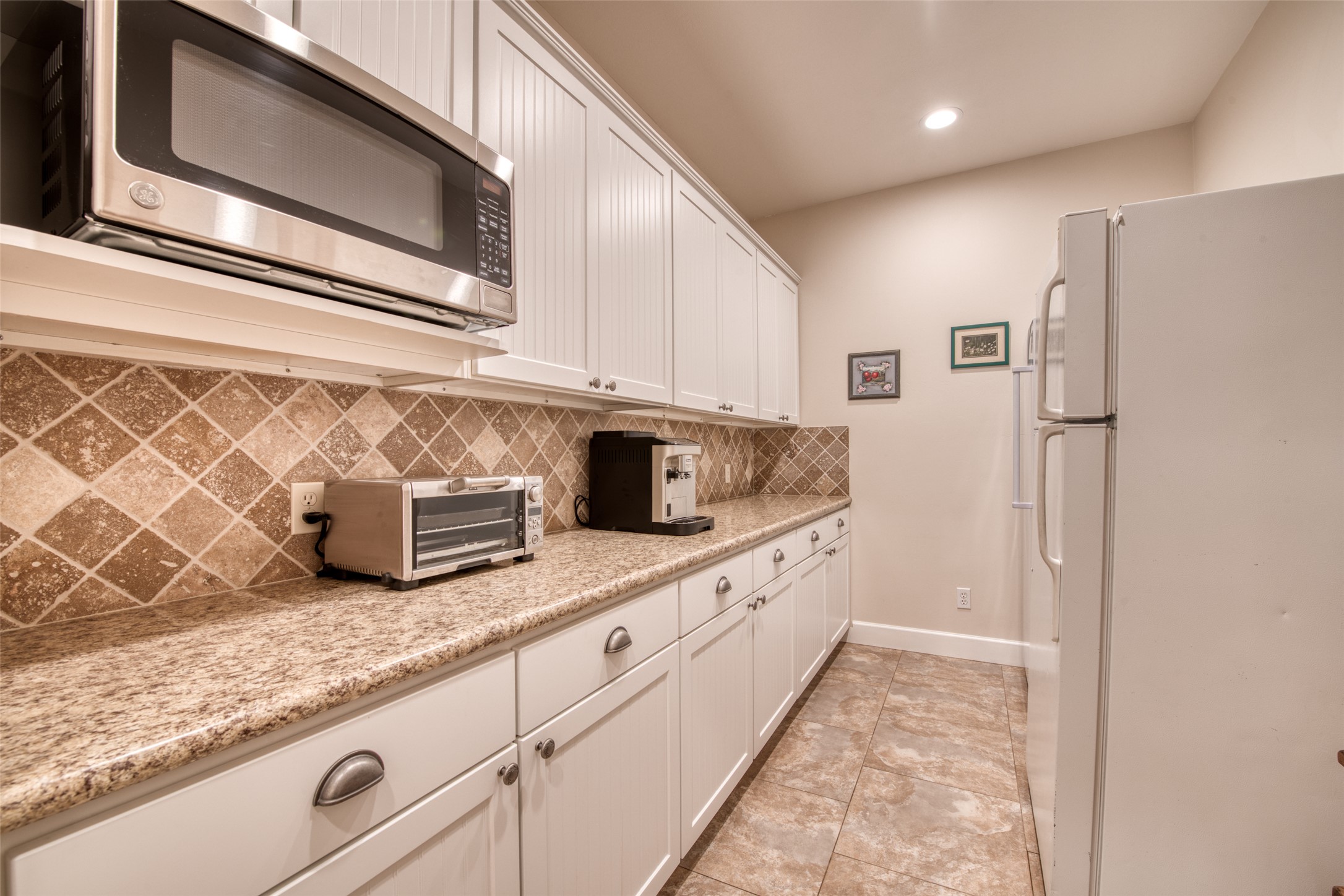 825 Mystic Horse Lane