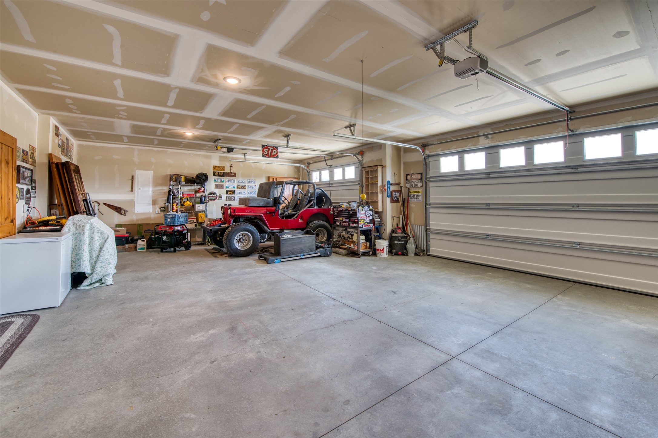 512 Willow Ridge Way