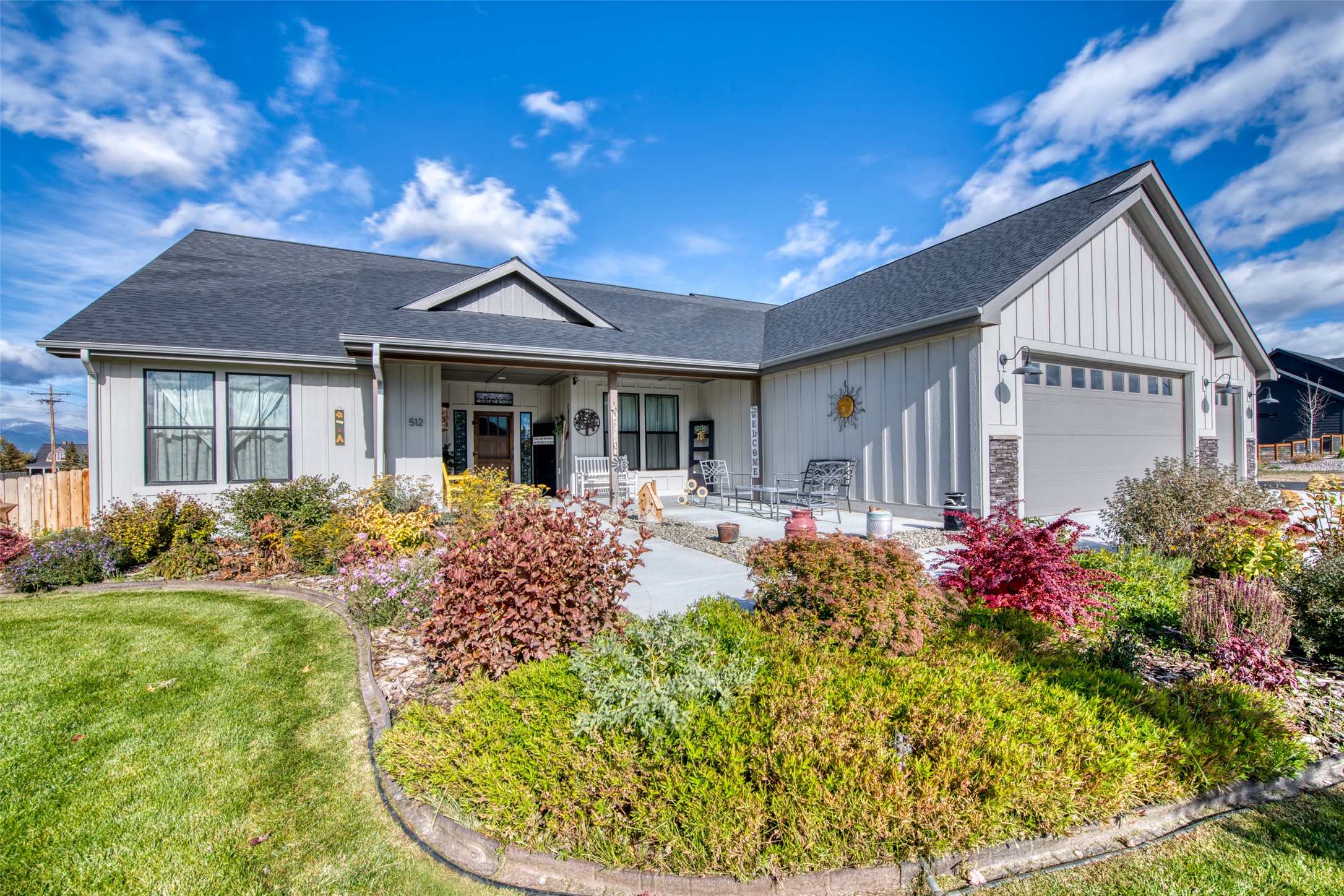 512 Willow Ridge Way