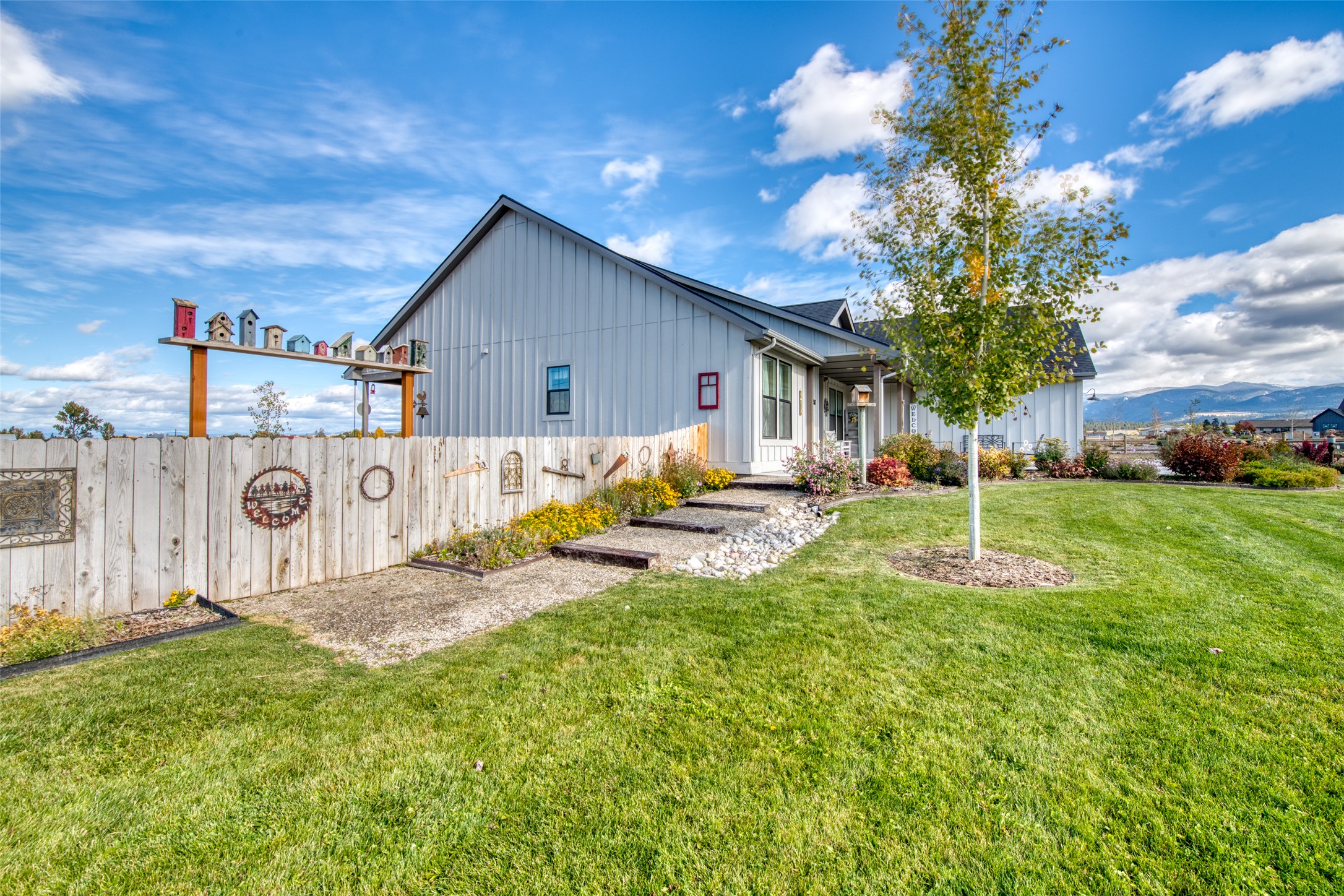 512 Willow Ridge Way