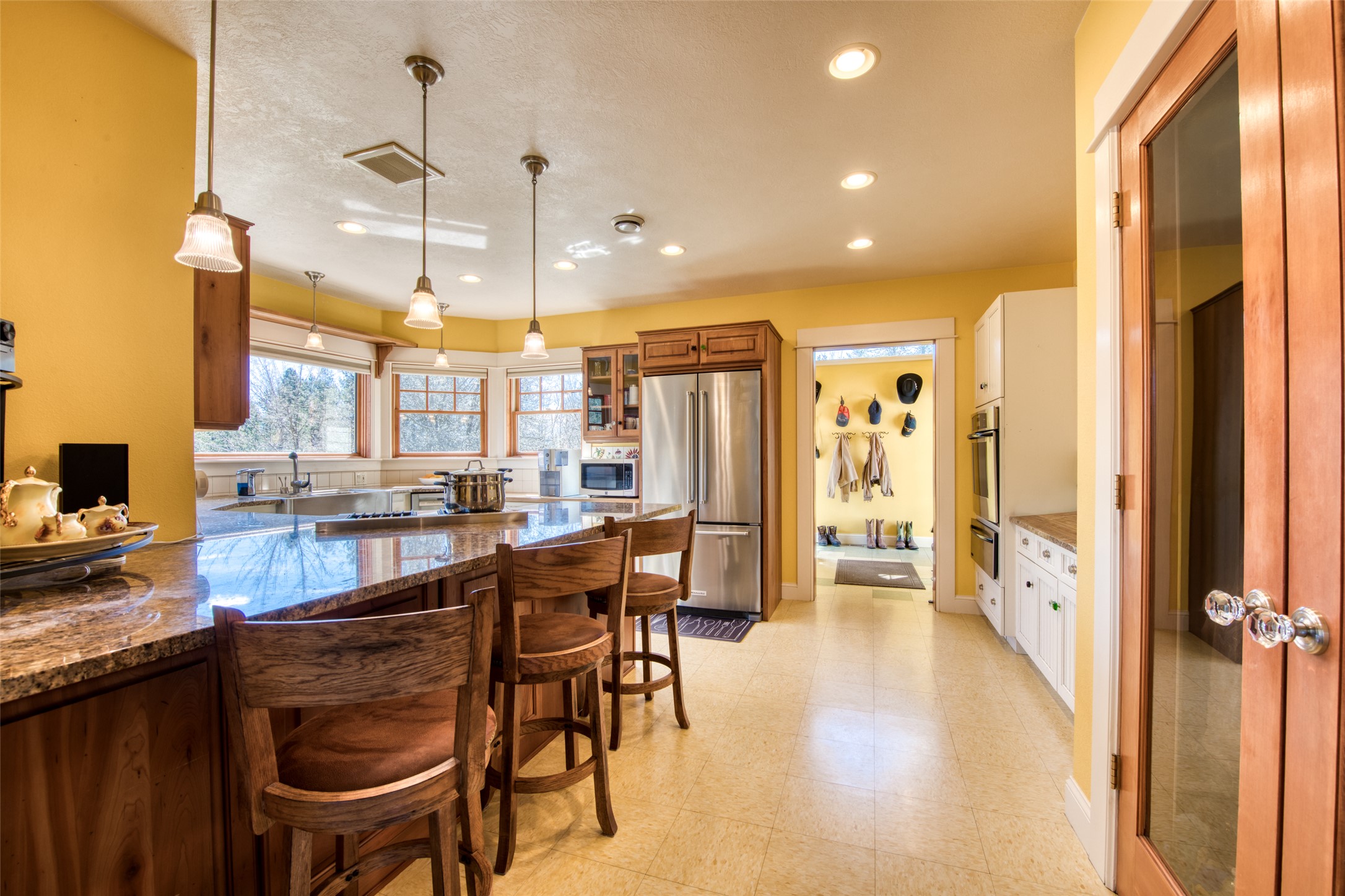 3544 McIntosh Lane