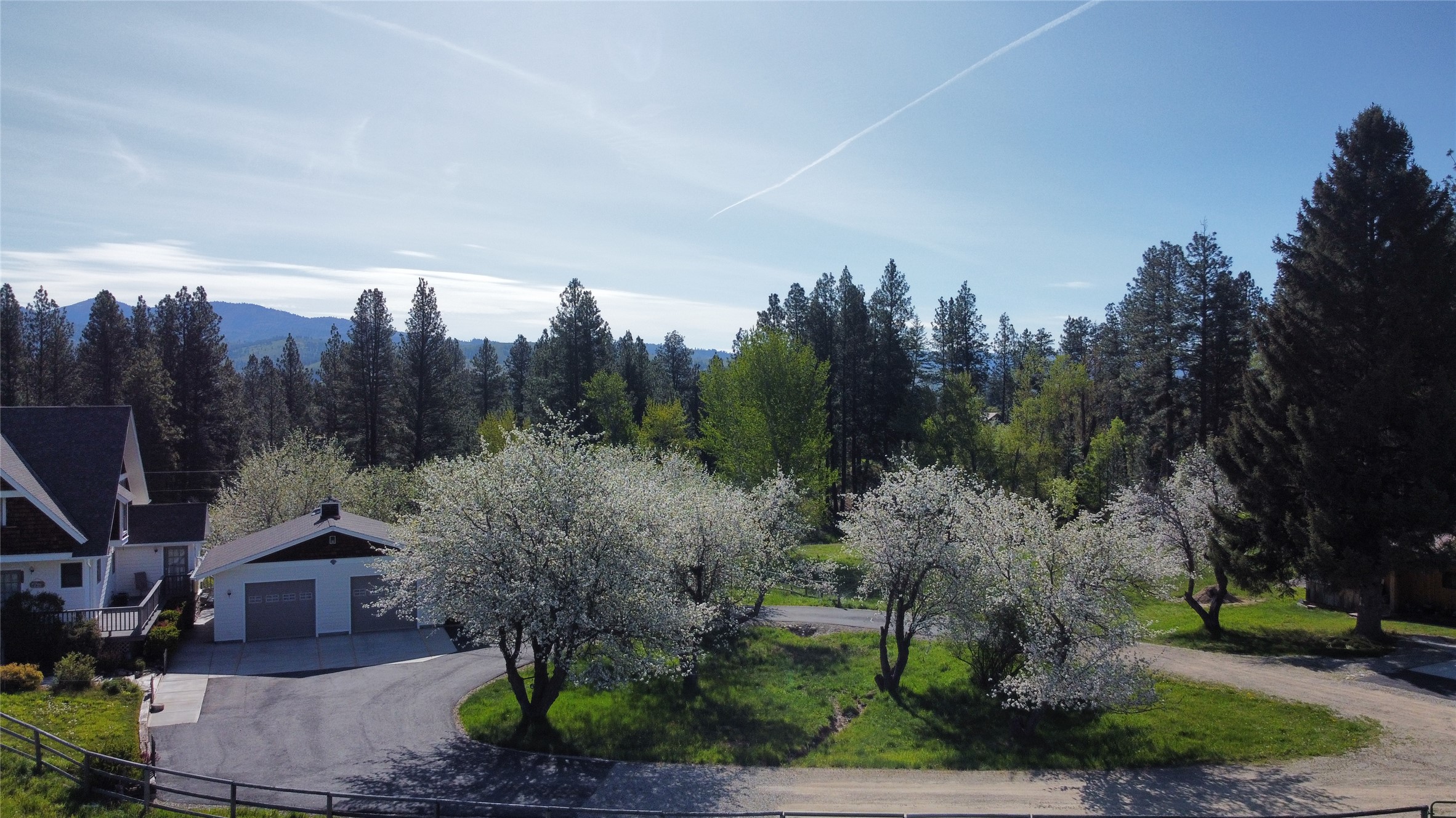 3544 McIntosh Lane