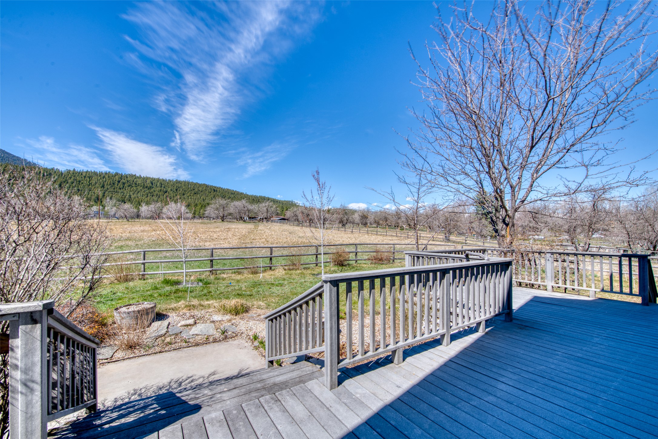3544 McIntosh Lane