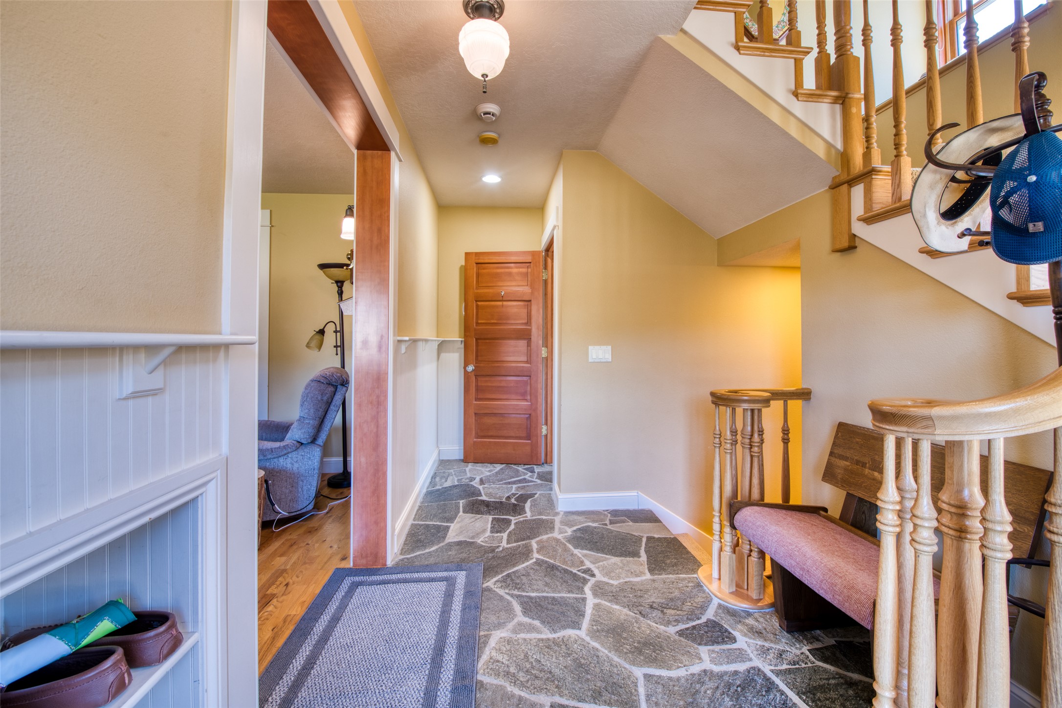 3544 McIntosh Lane