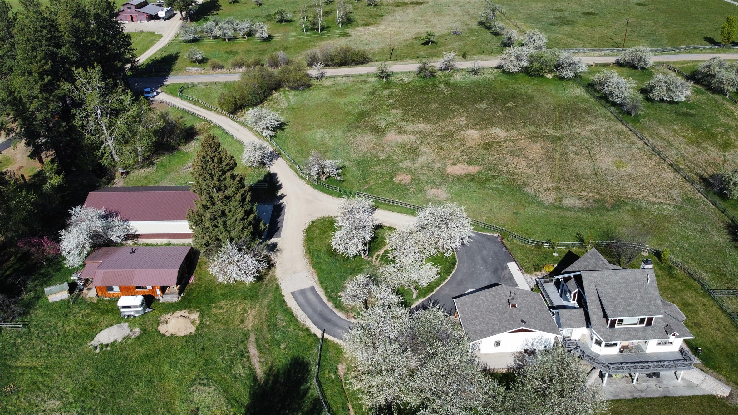 3544 McIntosh Lane