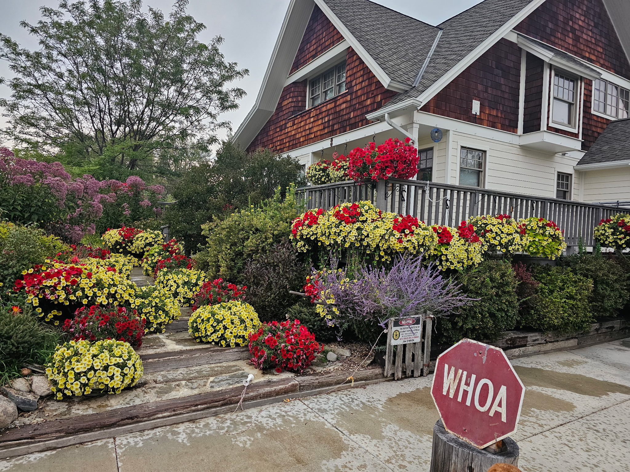 3544 McIntosh Lane