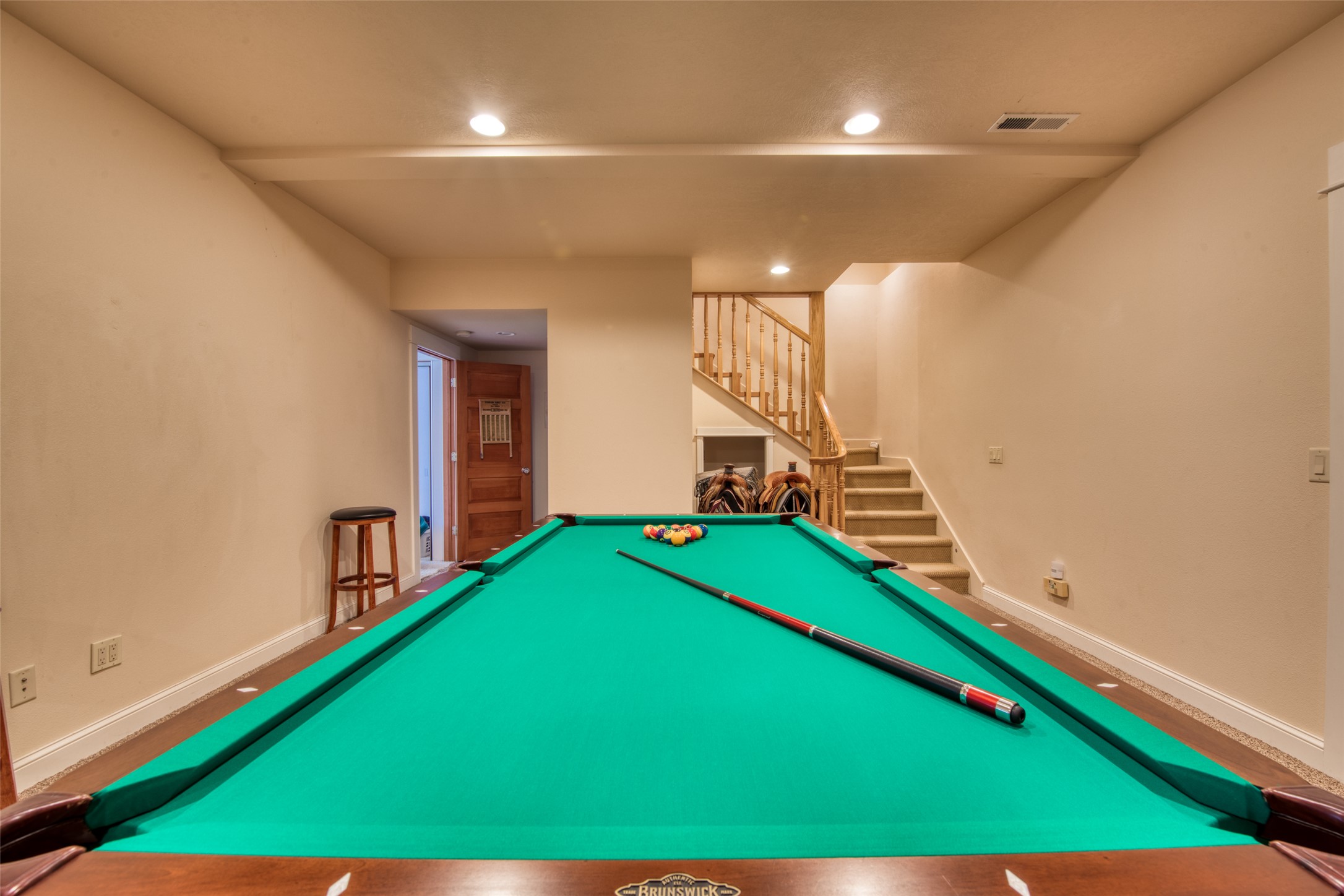 3544 McIntosh Lane
