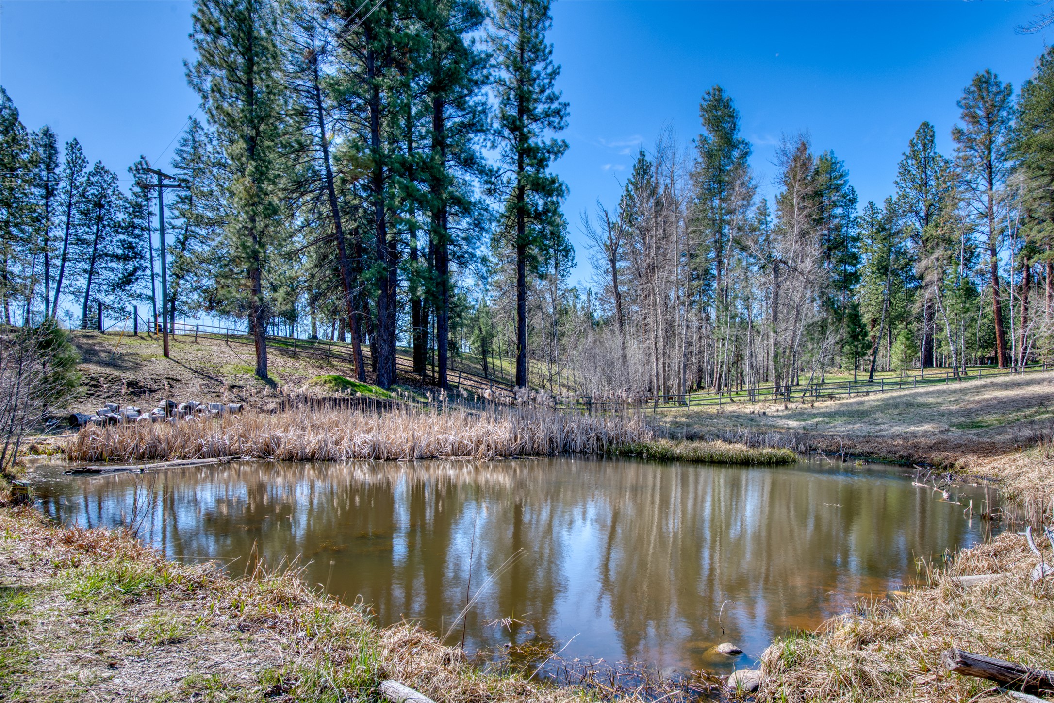 3544 McIntosh Lane