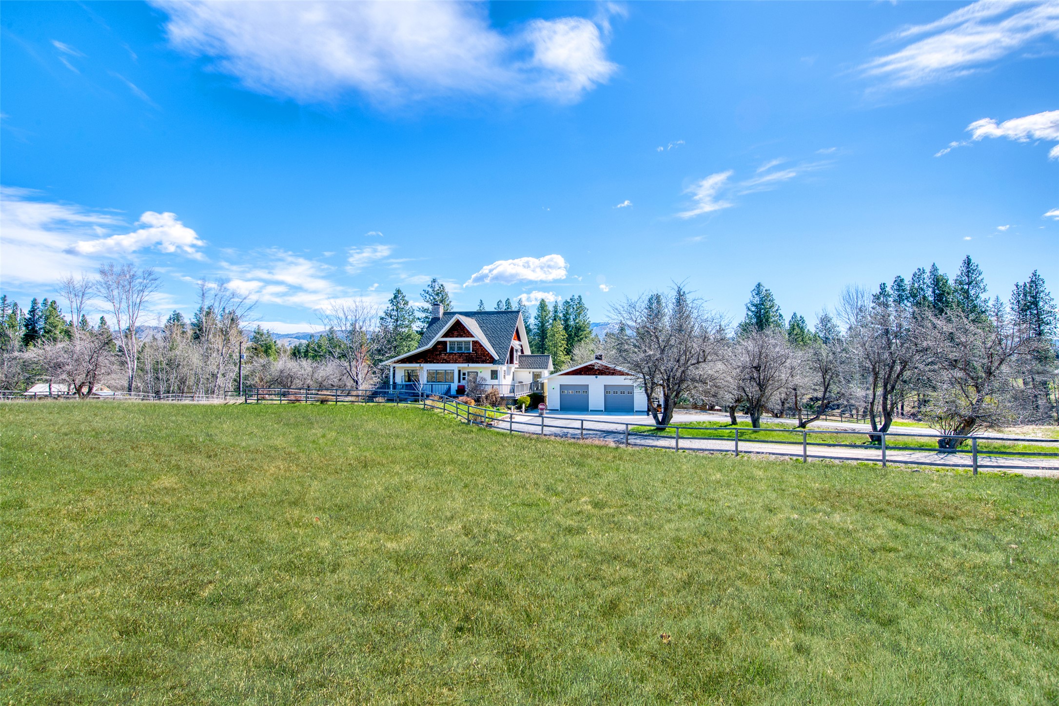 3544 McIntosh Lane