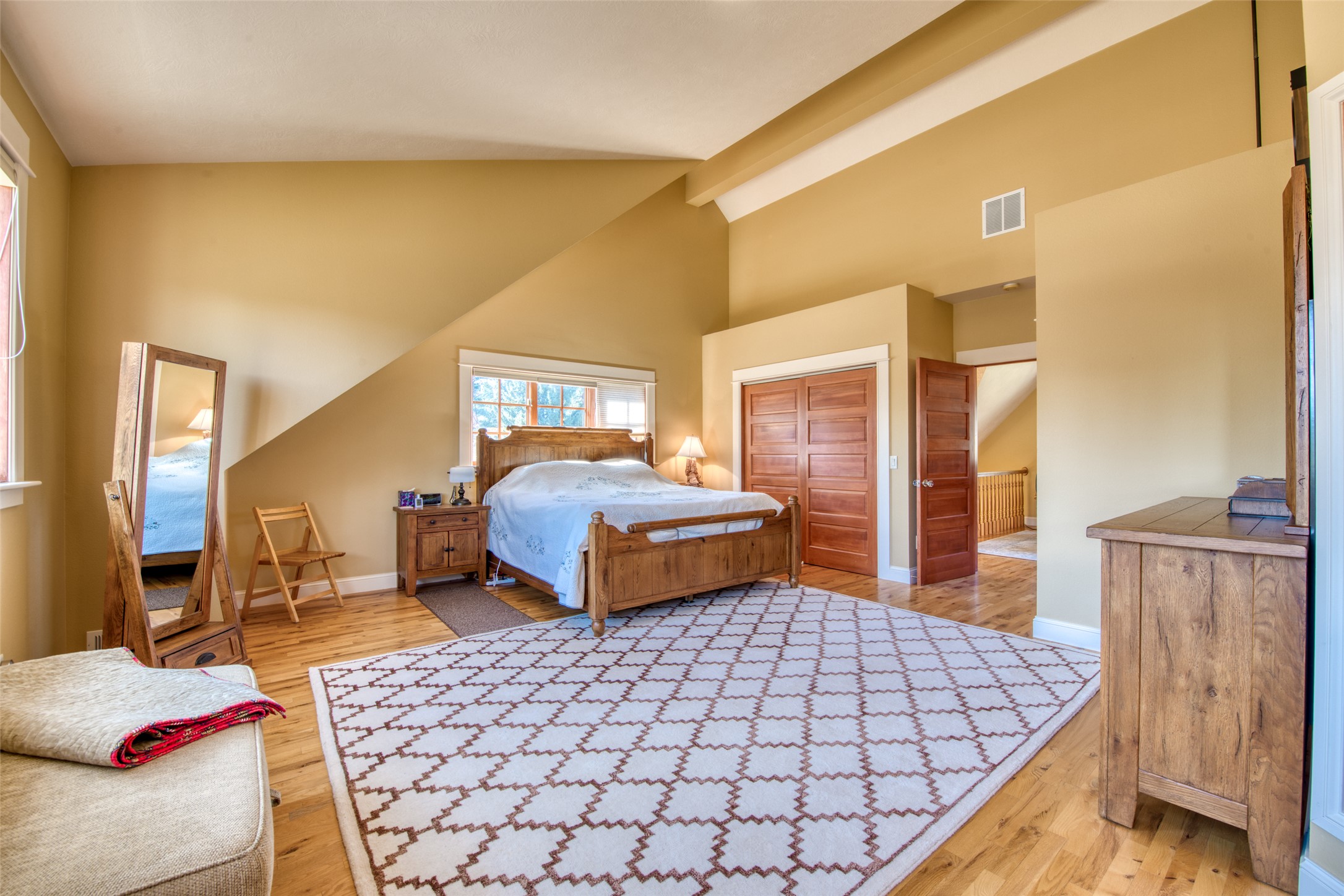 3544 McIntosh Lane