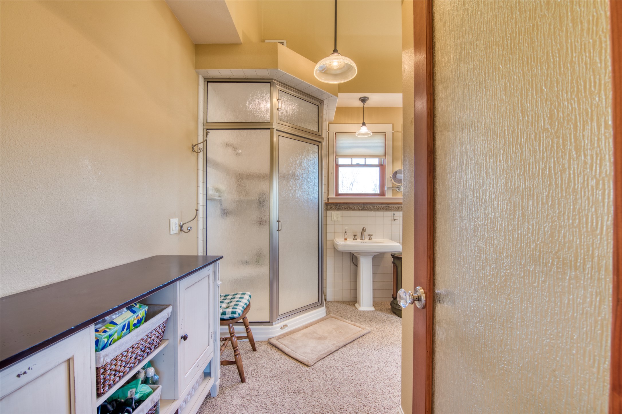 3544 McIntosh Lane