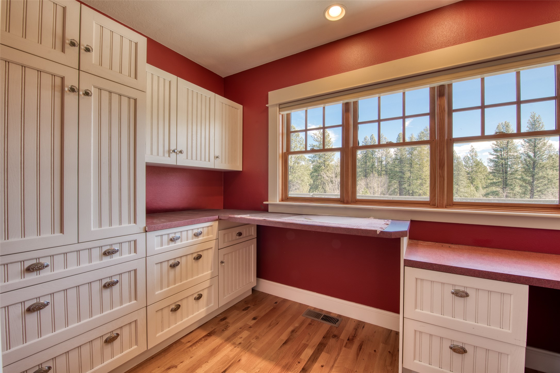 3544 McIntosh Lane