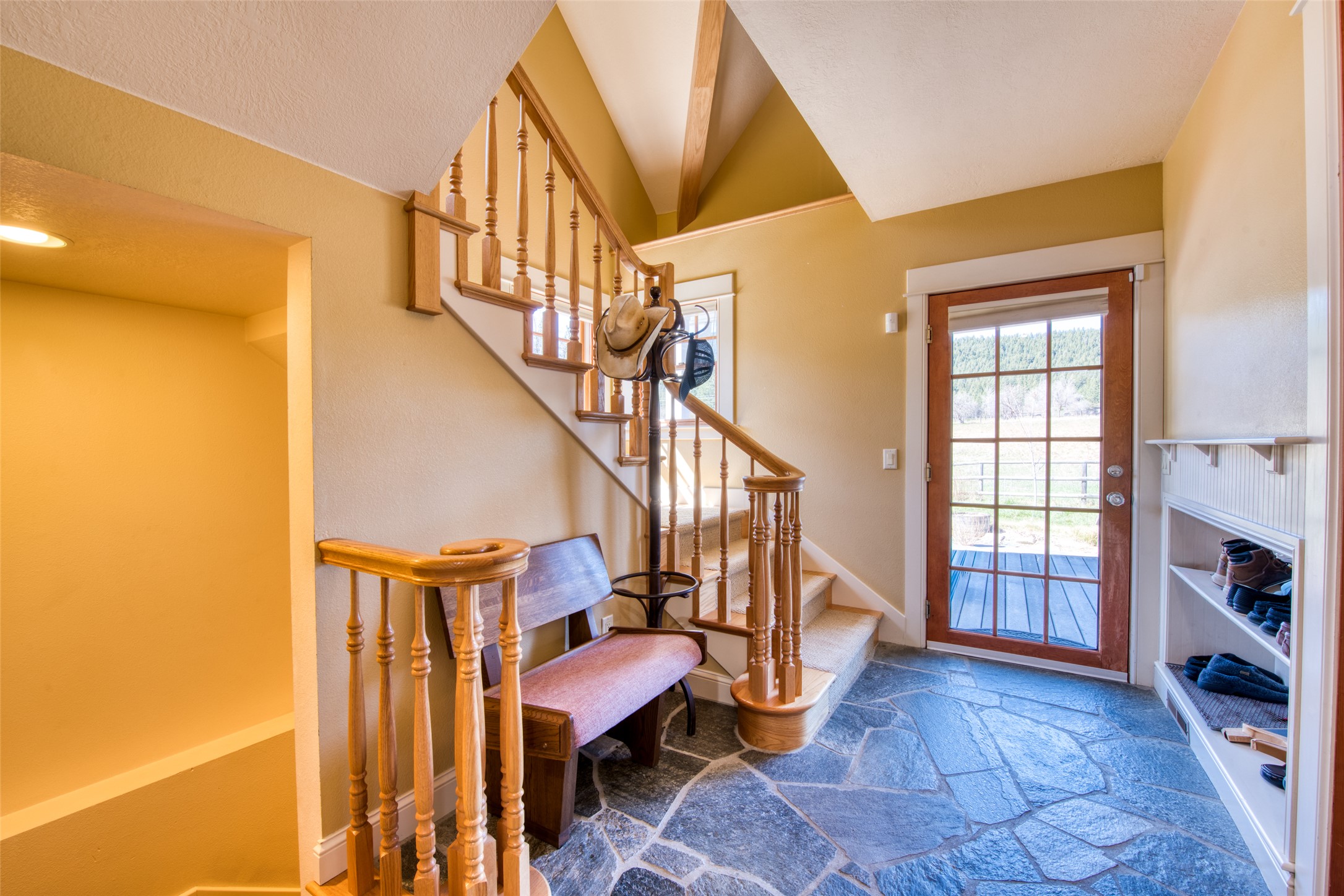 3544 McIntosh Lane