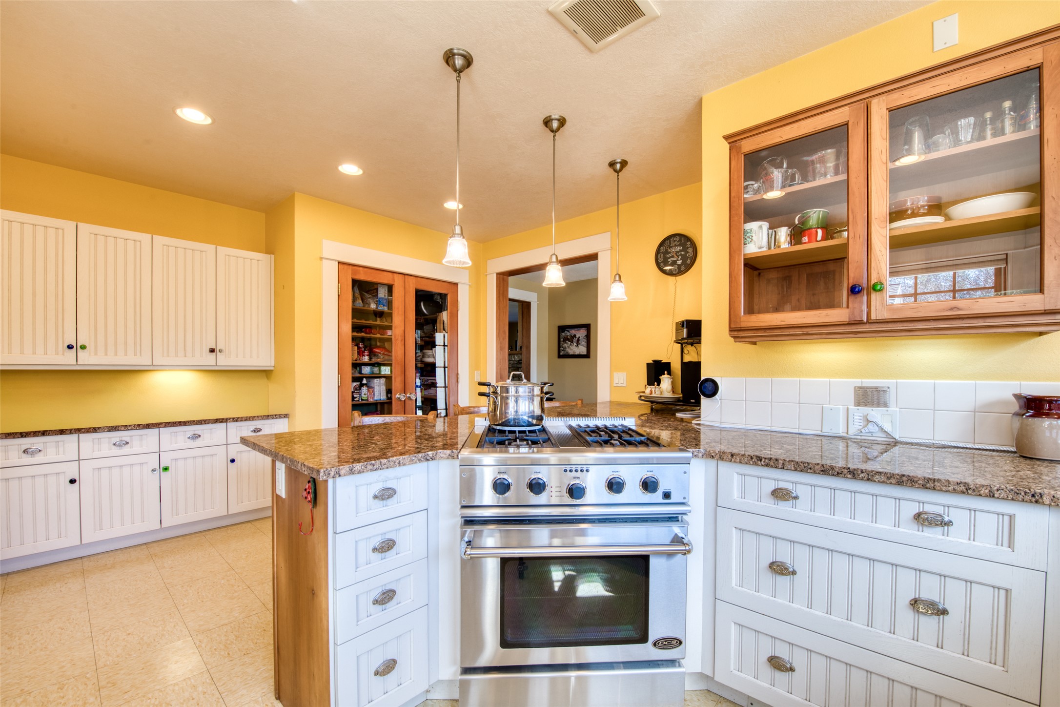 3544 McIntosh Lane