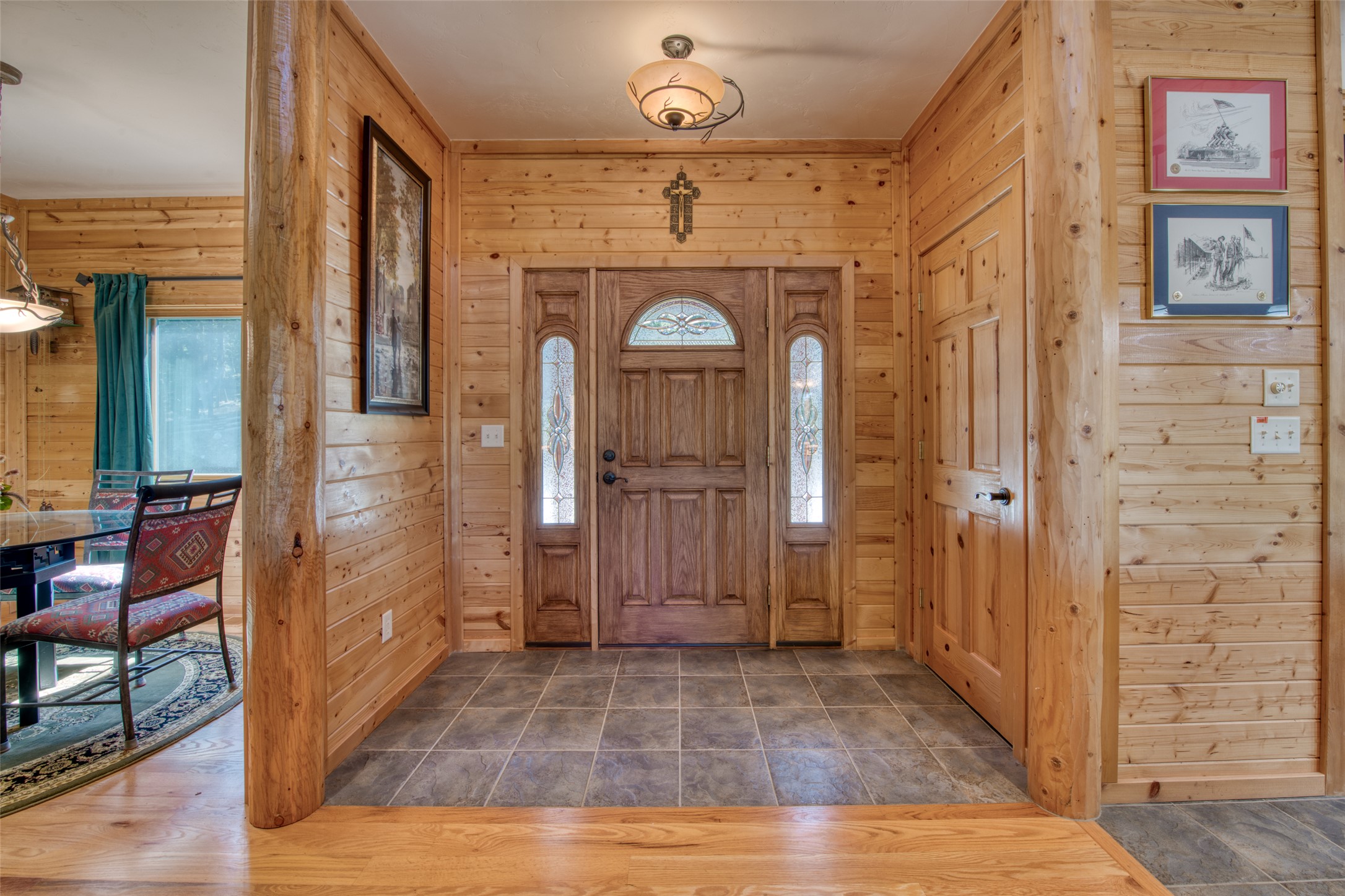 542 Raven Wood