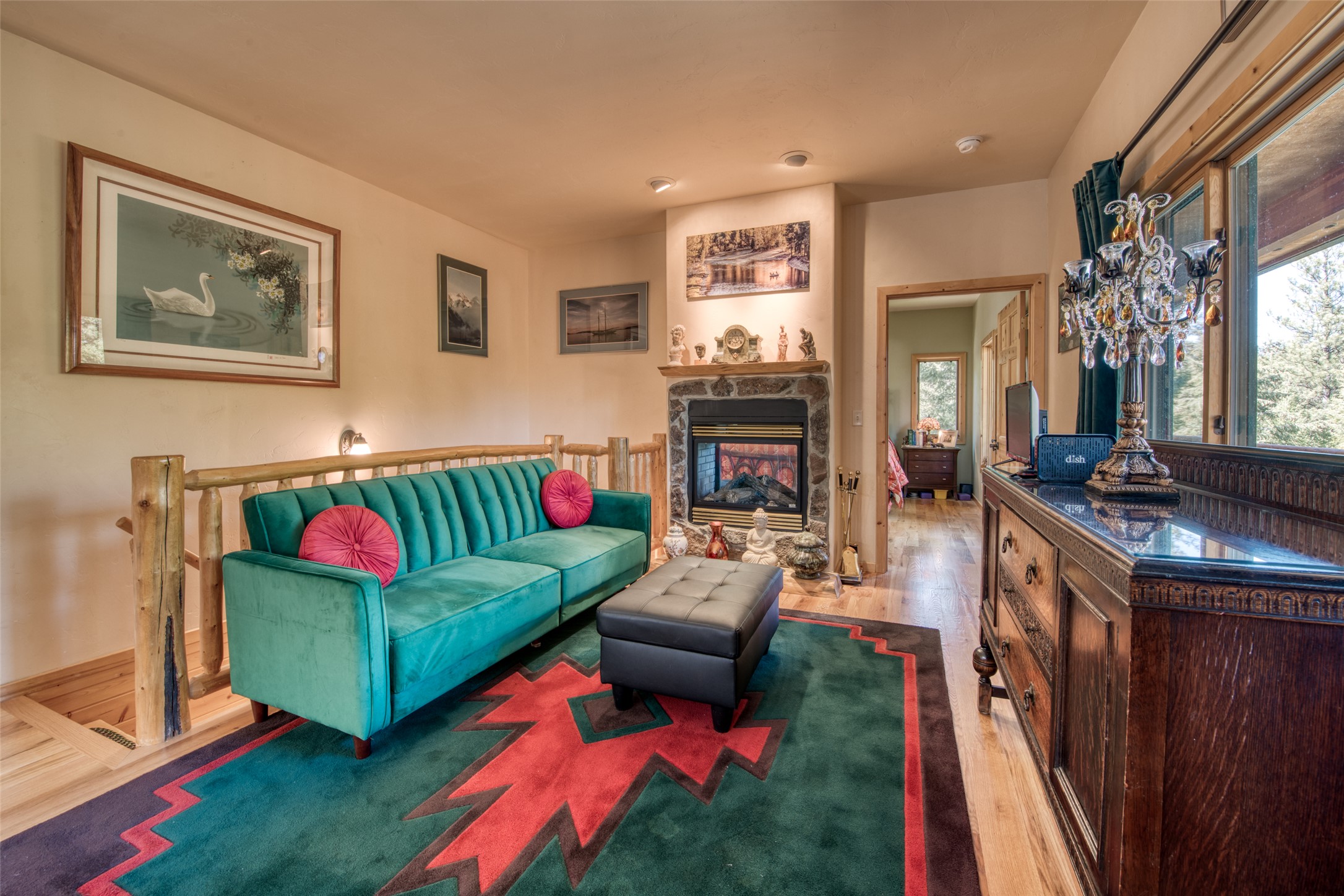 542 Raven Wood
