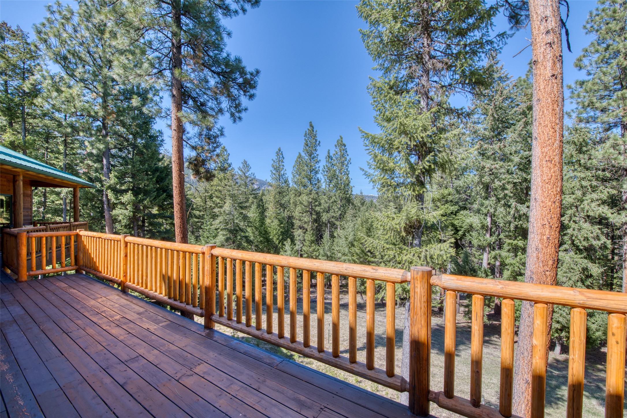542 Raven Wood