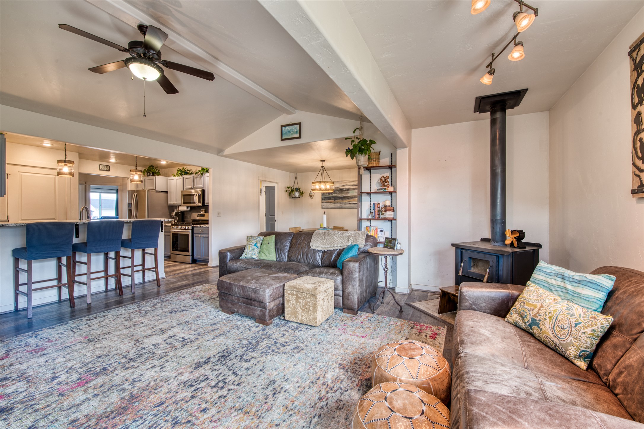 1084 Centennial Lane