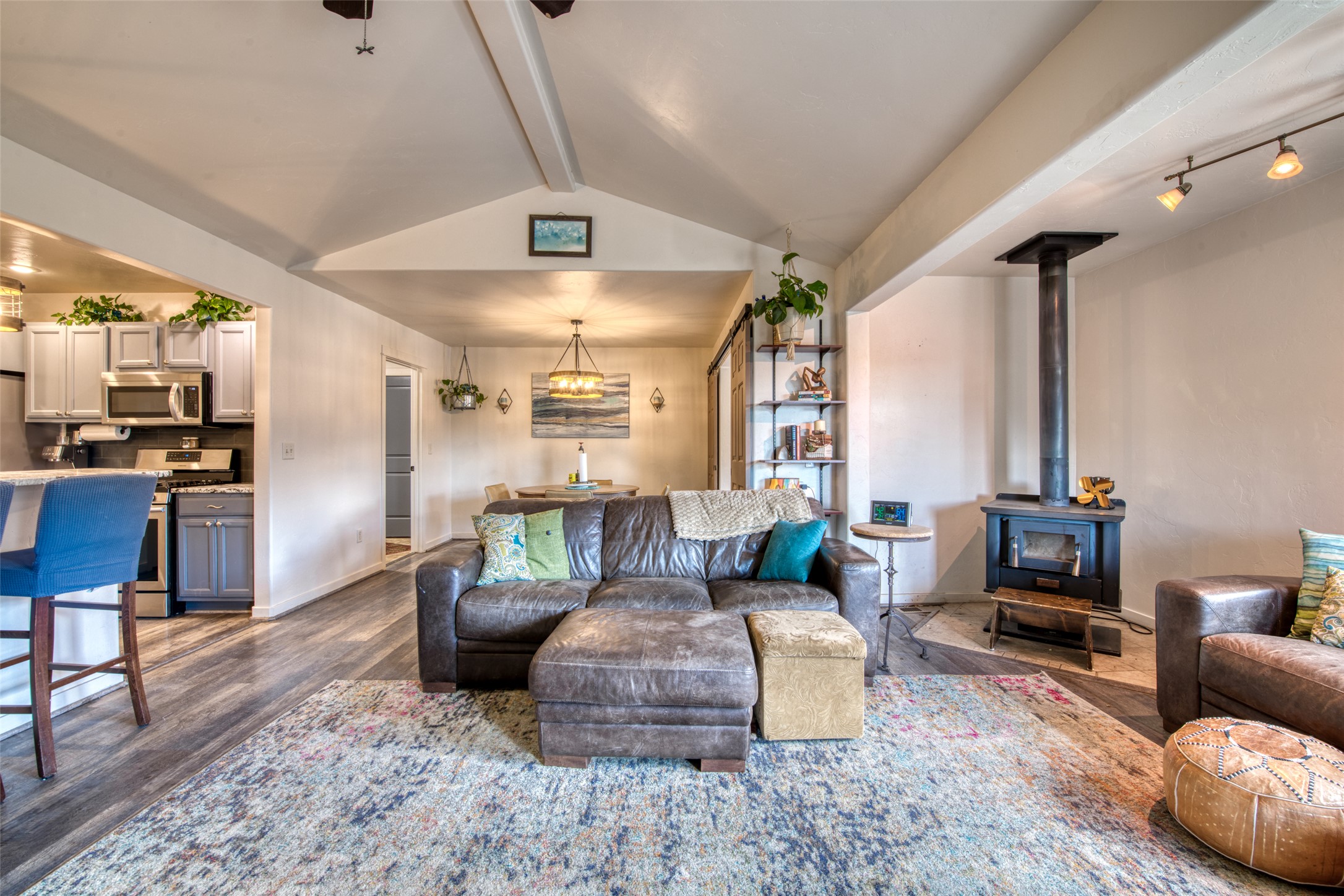 1084 Centennial Lane