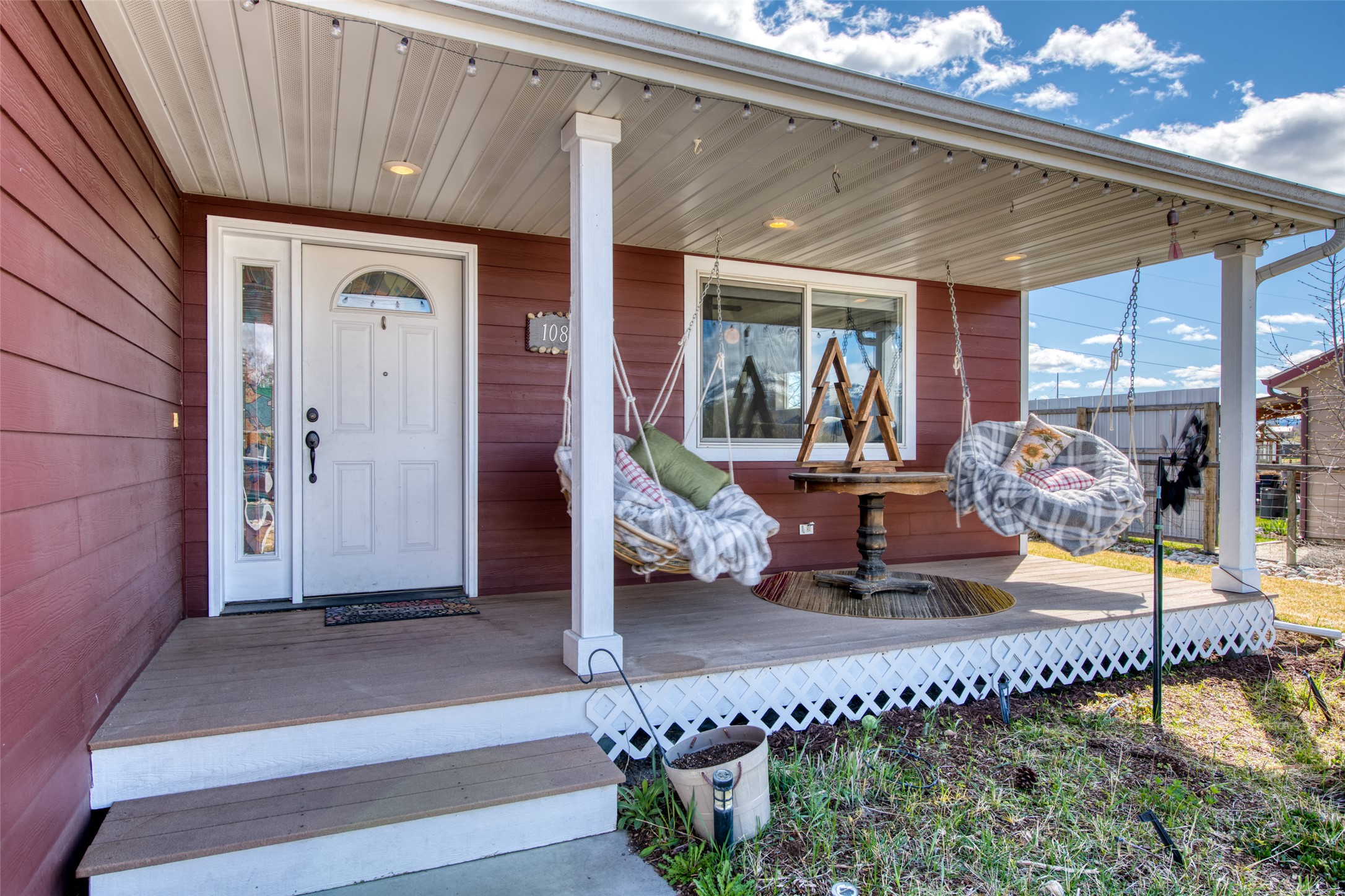 1084 Centennial Lane